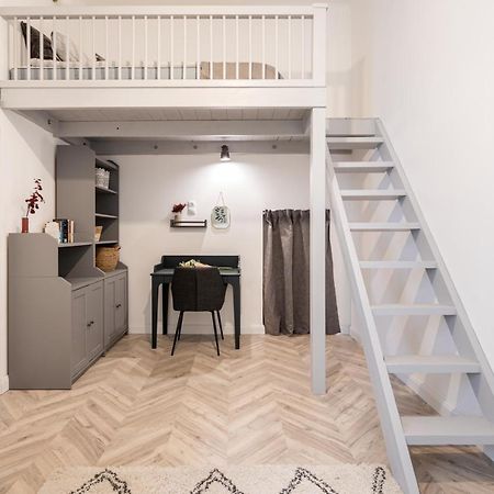 Atmos Glare Apartment Boedapest Buitenkant foto